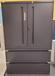 lot 283 image: HON METAL 2-DRAWER LATERAL FILE  STORAGE CABINET COMBO WITH KEY AS SHOWN. APPROX. 42 W x 19.25 D x 66.75 H.