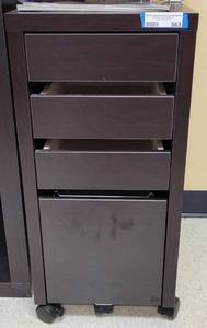 lot 563 image: MODERN STYLE 4-DRAWER ROLLING CABINET AS SHOWN. APPROX. 13.75 W x 19.75 D x 29.5 H.