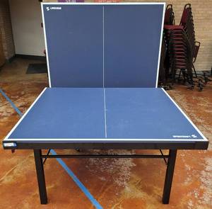 lot 598 image: SPORTCRAFT PING PONG TABLE WITH ACCESSORIES AS SHOWN. MUST SEE