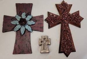lot 682 image: LOT OF 3 CROSSES IN STYLES SHOWN.