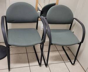 lot 770 image: (2) UPHOLSTERED CHAIRS WITH METAL FRAME IN STYLE SHOWN. APPROX. 27.5 W x 23 D x 32 H. SOLD 2 X THE MONEY