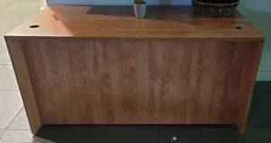 lot 779 image: OFFICE DESK IN STYLE SHOWN.APPROX. 60 W x 30 D x 29 H.