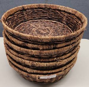 lot 818 image: (7) WOVEN STYLE BASKETS IN STYLE SHOWN. EACH APPROX. 14.25 W x 4 H. SOLD 7 X THE MONEY