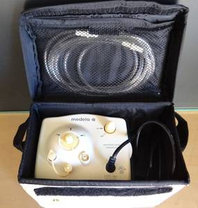 lot 13 image: MEDELA ADVANCED PERSONAL DOUBLE BREASTPUMP W POWER CORD & CASE