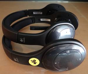 lot 46 image: PAIR OF LOGITECH HEADPHONES AS SHOWN - NEED EAR CUSHIONS