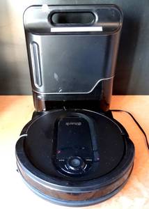 lot 65 image: Shark RV1001AE IQ Robot Self-Empty XL, Robot Vacuum with IQ Navigation, Home Mapping, Self-Cleaning Brushroll, Wi-Fi Connected, Works with Alexa, Black - USEDTESTEDWORKS $$$