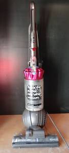 lot 126 image: Dyson Ball UP13 DC65 Animal - FUCHSIAPOWERS ON