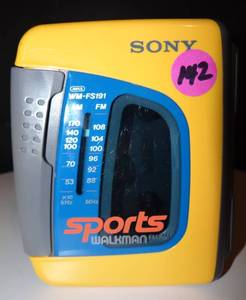 lot 142 image: Vintage Sony Sports Walkman Cassette AMFM Radio WM-FS191