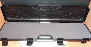 lot 143 image: DANIEL DEFENSE HARD SIDED PADDED RIFLE CASE