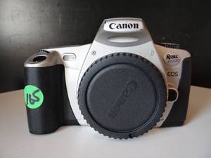 lot 165 image: Canon EOS Rebel 2000 35mm SLR Film Camera - BODY ONLY