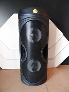 lot 184 image: BOOM BOX WIRELESS SPEAKER
