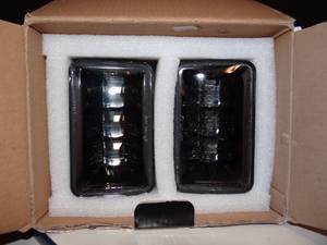 lot 265 image: PAIR OF 2 OFF ROAD FOG LIGHTS - NEW IN BOX