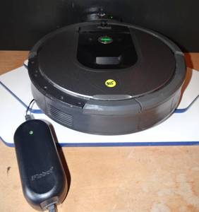 lot 305 image: iRobot Roomba 960 Vacuum Cleaning Robot WIFIApp support - UsedTestedWorks $$$