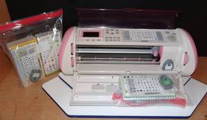 lot 324 image: CRICUT Expression 24 Craft Cutting Machine  Model CREX001 Provo Craft w EXTRA PATTERN SYSTEMS - $$$