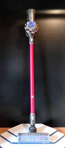 lot 325 image: Dyson Digital Slim DC59 Animal Rechargeable Vacuum