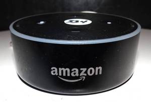 lot 334 image: Amazon Echo Dot RS03QR (2nd Generation) Smart speaker with Alexa Black
