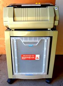 lot 353 image: COMMERCIAL World CCS5 PAPER SHREDDER W REMOVABLE BIN - TESTEDWORKS $$$