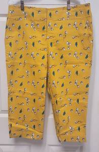 lot 152 image: BRAND NEW VAN HUESEN IZOD GOLF BOTTOMS IN STYLE AS SHOWN. SIZE 12. RETAIL PRICE $68.