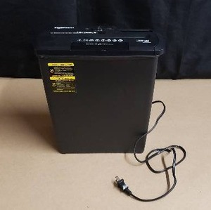 lot 39 image: AmazonBasics 8-Sheet Paper Shredder