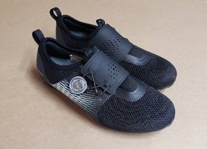 lot 67 image: Pair of Womens Shimano SH-IC500 High Performance Cycling Shoes - Size 8, EU 40