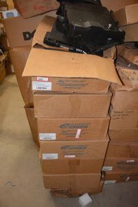 lot 99 image: Docking Stations