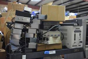 lot 100 image: Nitrogen Gas Controller, PCM55 Audio Video Modulators