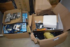 lot 110 image: Collection of Video Cameras