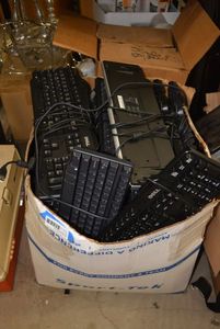lot 151 image: Box of Computer Keyboards