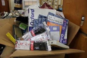 lot 221 image: Office Supplies Lot