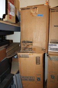 lot 216 image: 3 Boxes of Paper Cups