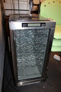 lot 433 image: Franklin Industries Wine FrigCellar #FWC35