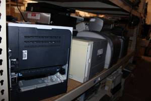 lot 425 image: Contents of Shelf Printers,