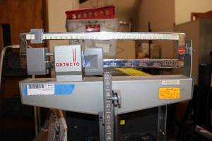 lot 445 image: Detecto Weight-Beam Eye-Level Scale