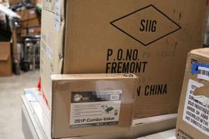 lot 449 image: Box of 2S1P Combo-Value Serial Ports