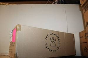 lot 456 image: Box of Fraggle Rock Hand Puppets