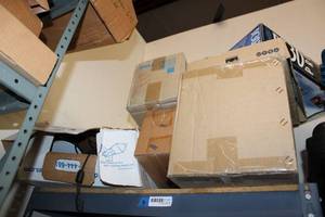 lot 487 image: Dell Fuser, DC30 Pro Video Editor, and More