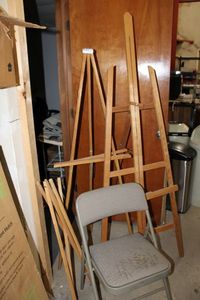 lot 506 image: 2 Drawing Easels and Folding Chair
