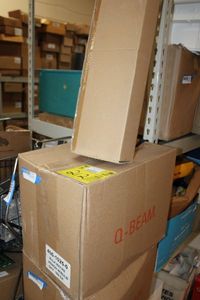 lot 294 image: BOX OF CABLE MANAGEMENT ARM KIT RACK INSTALLATION BOX OF XENON FLASHLIGHTS QTY 160