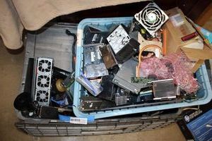 lot 302 image: COMPUTER FANS, TRANSFORMERS, COOLING FINS, BOARDS AND MORE