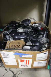 lot 342 image: Box of Computer Mice
