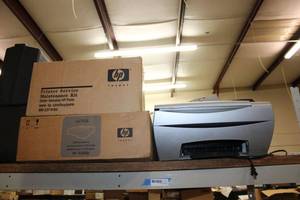 lot 340 image: HP Printer, HP Printer Maintenance Kit, HP Input Tray