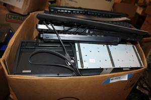 lot 374 image: Box of Keyboards