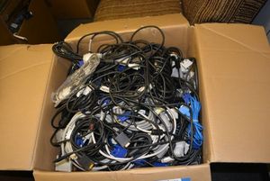 lot 618 image: Box of Power Cables