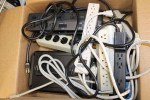 lot 637 image: Power Surge Protectors and Multiplugs