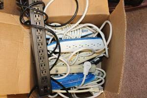 lot 639 image: Power Surge Protectors and Multiplugs