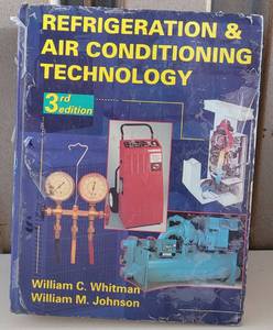 lot 22 image: REFRIGERATION & AIR CONDITIONING TECHNOLOGY 3RD EDITION BOOK AS SHOWN.