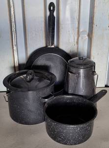 lot 34 image: SET OF ENAMEL POT, PANS, AND COFFEE POT AS SHOWN.