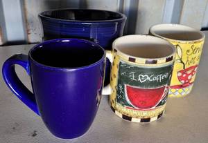 lot 39 image: LOT OF ASSORTED CUPS AND BOWLS AS SHOWN.