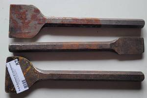 lot 87 image: (3) MAYHEW CHISELS AS SHOWN.