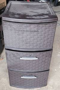 lot 151 image: STERILITE 3-DRAWER STORAGE UNIT AS SHOWN.